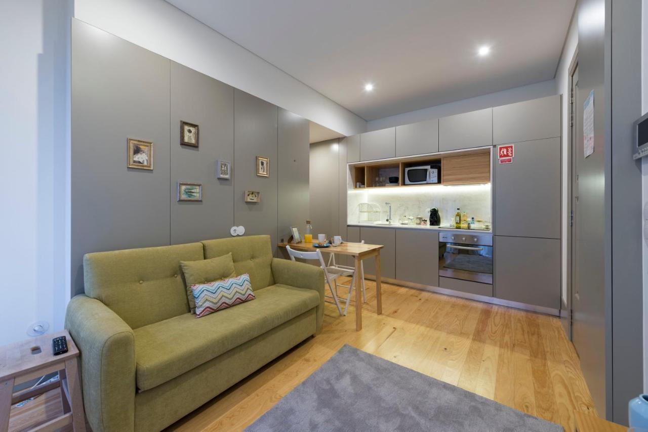 Lovelystay - Stylish Central Apartment By Bolhao Market Porto Bagian luar foto